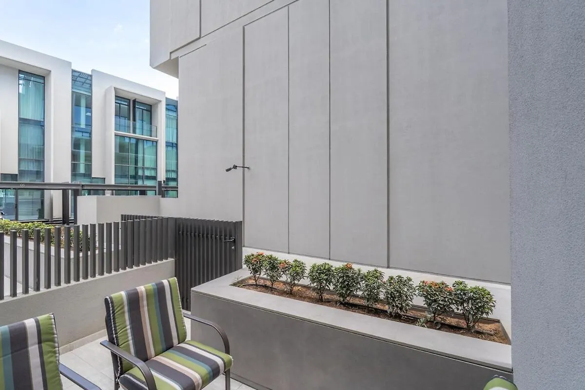 Modern Studio By Czechin Jvc Prime Location Dubai
