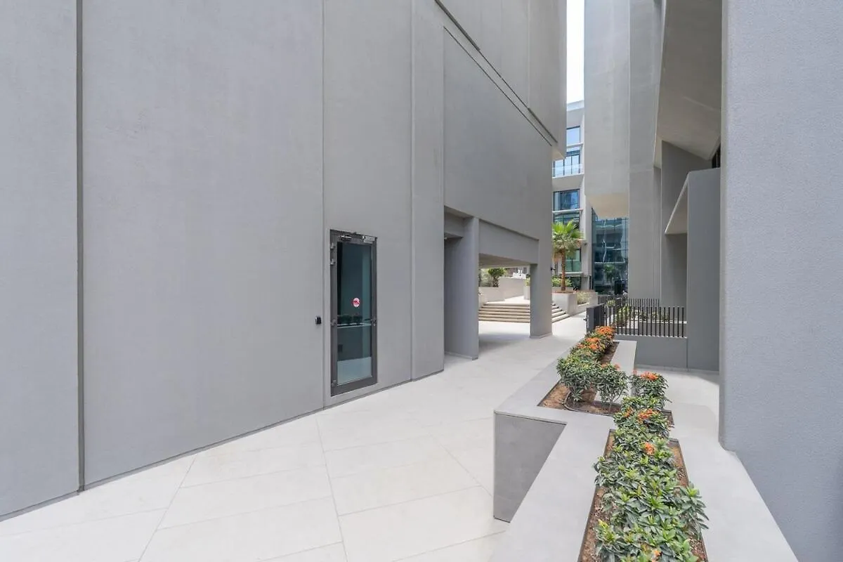 Modern Studio By Czechin Jvc Prime Location Dubai Apartment