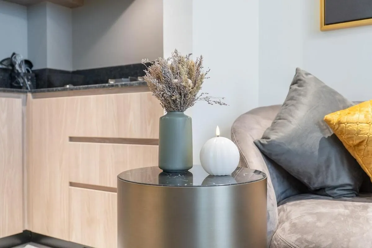 Modern Studio By Czechin Jvc Prime Location Dubai 0*,  United Arab Emirates