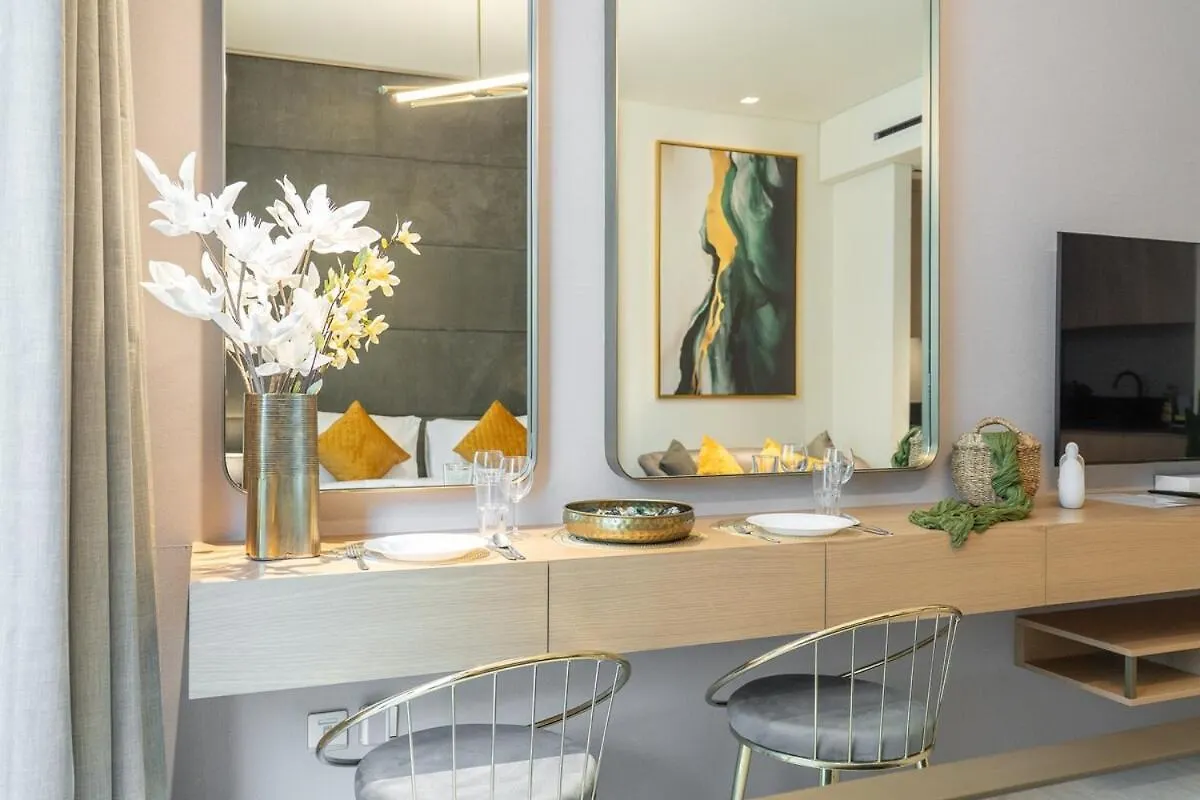 Apartment Modern Studio By Czechin Jvc Prime Location Dubai