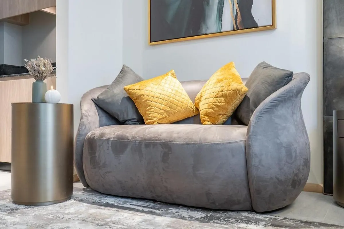 Apartment Modern Studio By Czechin Jvc Prime Location Dubai