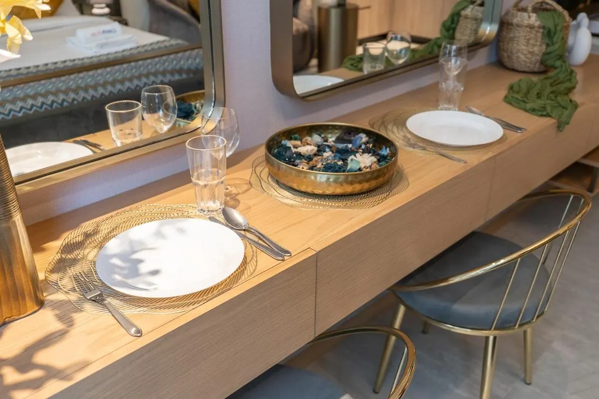 Apartment Modern Studio By Czechin Jvc Prime Location Dubai